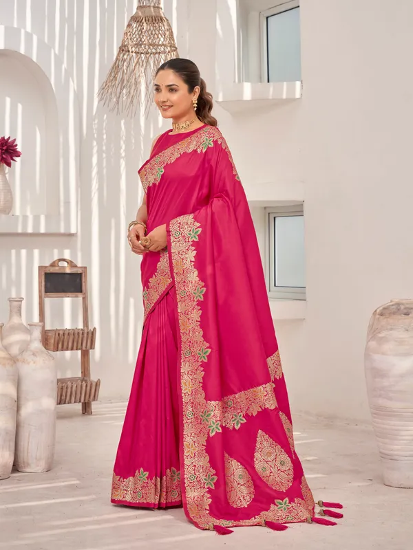 Manohari_Womens_Trendy_Banarasi_Soft_Silk_Woven_Pink_Saree_With_Heavy_Jacquard_Work_Saree_With_Pink_Blouse_Piece