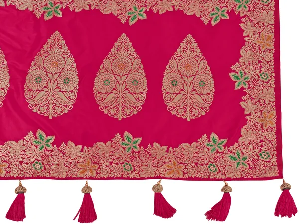 Manohari_Womens_Trendy_Banarasi_Soft_Silk_Woven_Pink_Saree_With_Heavy_Jacquard_Work_Saree_With_Pink_Blouse_Piece