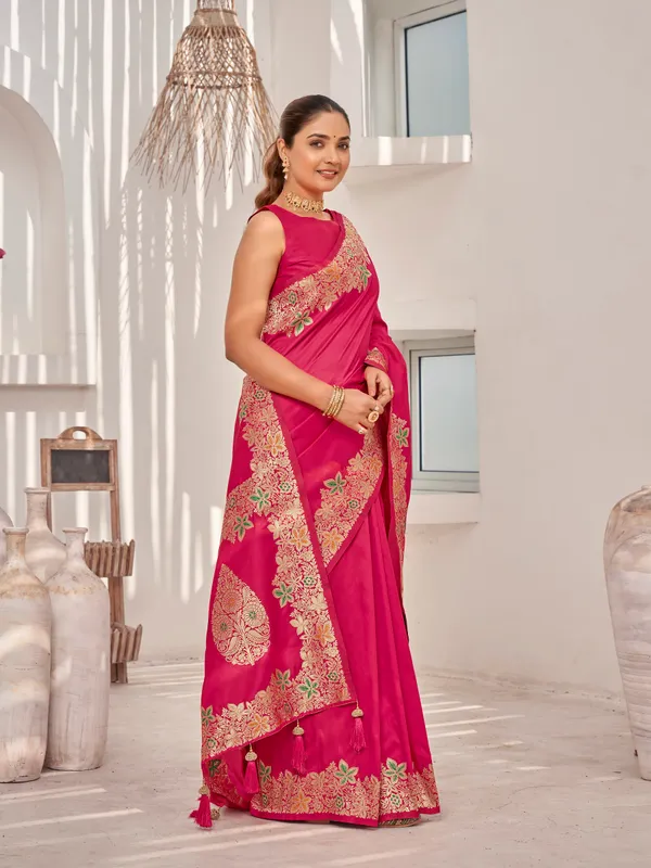 Manohari_Womens_Trendy_Banarasi_Soft_Silk_Woven_Pink_Saree_With_Heavy_Jacquard_Work_Saree_With_Pink_Blouse_Piece