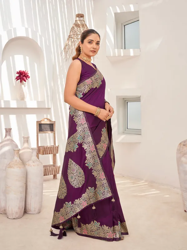 Manohari_Womens_Trendy_Banarasi_Soft_Silk_Woven_Purple_Saree_With_Heavy_Jacquard_Work_Saree_With_Purple_Blouse_Piece