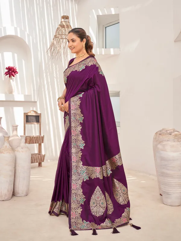 Manohari_Womens_Trendy_Banarasi_Soft_Silk_Woven_Purple_Saree_With_Heavy_Jacquard_Work_Saree_With_Purple_Blouse_Piece
