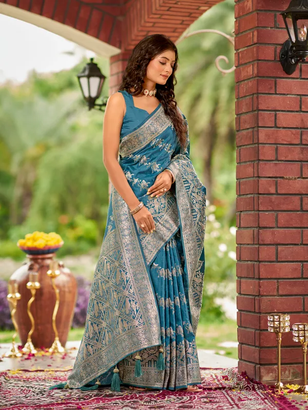 Manohari_Womens_Most_Trendy_Banarasi_Satin_Silk_Woven_Cyan_Blue_Saree_With_Heavy_Jacquard_Work_Saree_With_Blouse_Piece