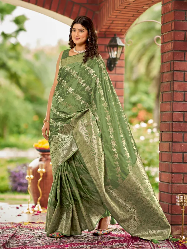 Manohari_Womens_Most_Trendy_Banarasi_Satin_Silk_Woven_Olive_Green_Saree_With_Heavy_Jacquard_Work_Saree_With_Blouse_Piece