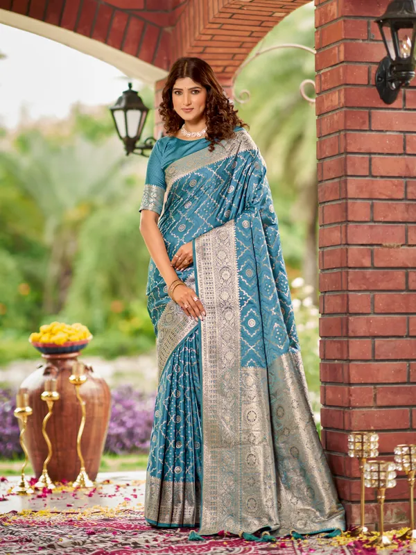 Manohari_Womens_Most_Trendy_Banarasi_Satin_Silk_Woven_Cyan_Blue_Saree_With_Heavy_Jacquard_Work_Saree_With_Blouse_Piece