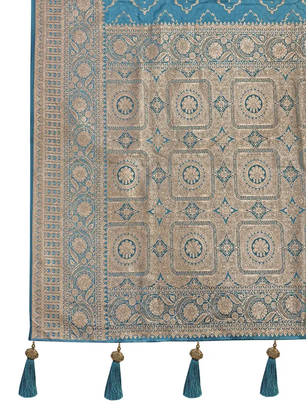 Manohari_Womens_Most_Trendy_Banarasi_Satin_Silk_Woven_Cyan_Blue_Saree_With_Heavy_Jacquard_Work_Saree_With_Blouse_Piece