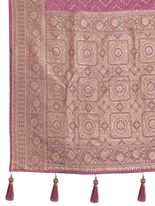 Manohari_Womens_Most_Trendy_Banarasi_Satin_Silk_Woven_Rose_Pink_Saree_With_Heavy_Jacquard_Work_Saree_With_Blouse_Piece