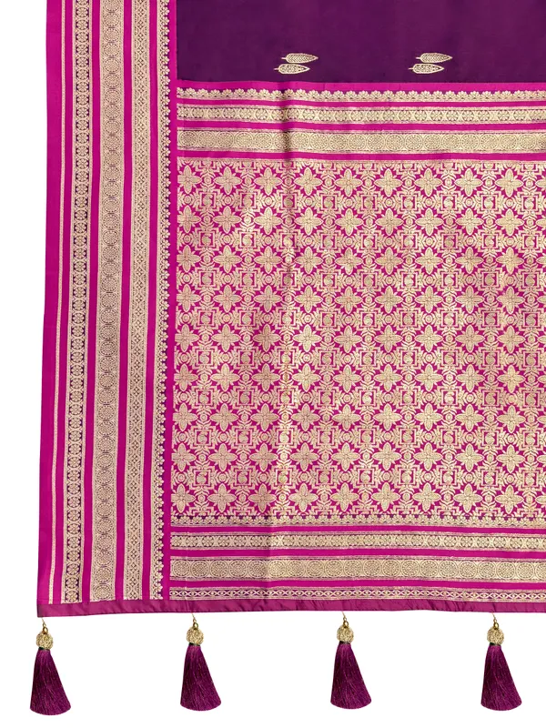 Manohari_Womens_Most_Trendy_Banarasi_Satin_Silk_Woven_Magenta_Flower_Pattern_Saree_With_Heavy_Jacquard_Work_Saree_With_Blouse_Piece