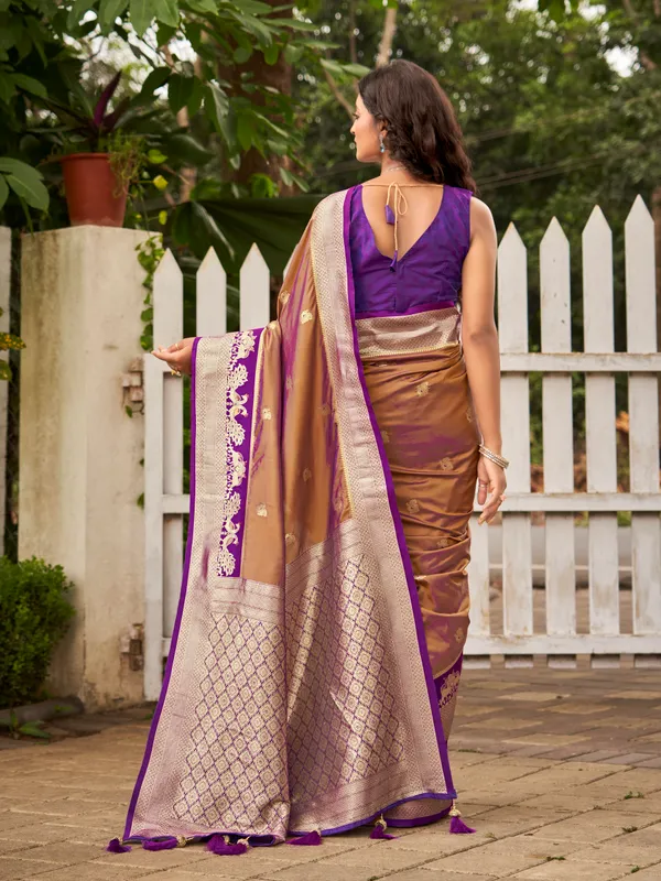 Manohari_Womens_Most_Trendy_Banarasi_Satin_Silk_Woven_Orange_Brown_Animal_Design_Pattern_Pattern_Saree_With_Heavy_Jacquard_Work_Saree_With_Blouse_Piece