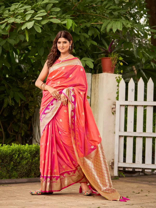 Manohari_Womens_Most_Trendy_Banarasi_Satin_Silk_Woven_Coral_Orange_Animal_Design_Pattern_Pattern_Saree_With_Heavy_Jacquard_Work_Saree_With_Blouse_Piece