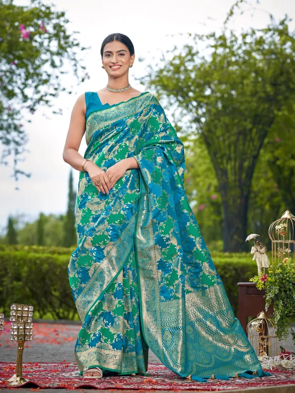 Manohari_Womens_Most_Trendy_Banarasi_Satin_Silk_Woven_Turquiose_Blue_Saree_With_Heavy_Jacquard_Work_Saree_With_Blouse_Piece