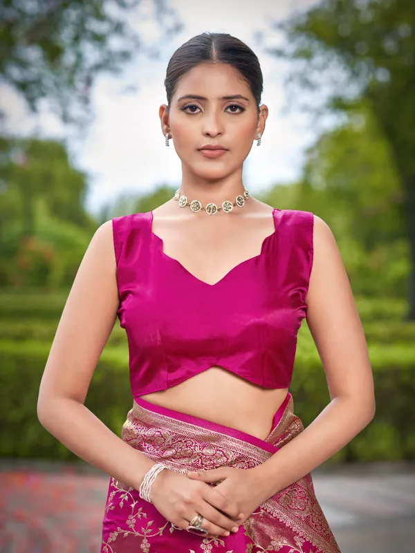 Manohari_Womens_Most_Trendy_Banarasi_Satin_Silk_Woven_Rani_Pink_Saree_With_Heavy_Jacquard_Work_Saree_With_Blouse_Piece