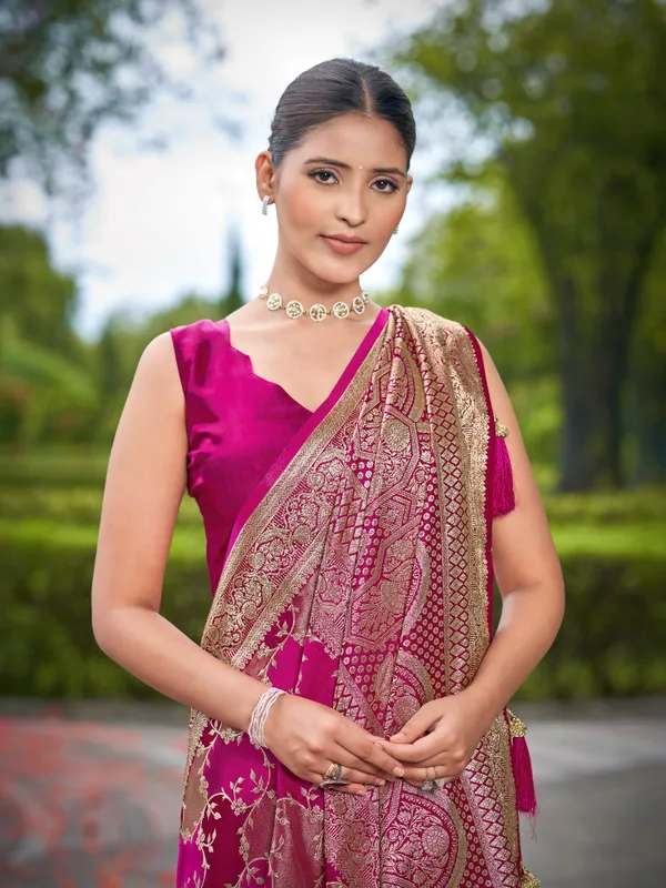 Manohari_Womens_Most_Trendy_Banarasi_Satin_Silk_Woven_Rani_Pink_Saree_With_Heavy_Jacquard_Work_Saree_With_Blouse_Piece