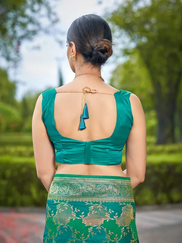 Manohari_Womens_Most_Trendy_Banarasi_Satin_Silk_Woven_Aqua_Green_Saree_With_Heavy_Jacquard_Work_Saree_With_Blouse_Piece