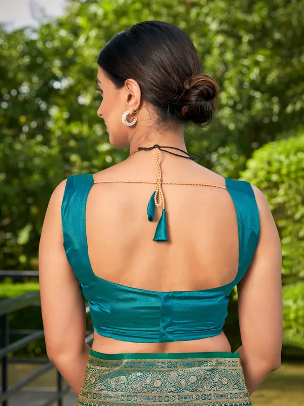 Manohari_Womens_Most_Trendy_Banarasi_Satin_Silk_Woven_Turquiose_Blue_Saree_With_Heavy_Jacquard_Work_Saree_With_Blouse_Piece