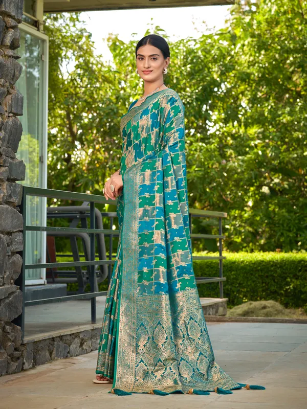 Manohari_Womens_Most_Trendy_Banarasi_Satin_Silk_Woven_Turquiose_Blue_Saree_With_Heavy_Jacquard_Work_Saree_With_Blouse_Piece