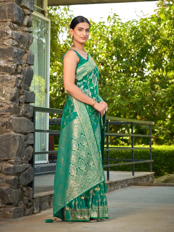 Manohari_Womens_Most_Trendy_Banarasi_Satin_Silk_Woven_Aqua_Green_Saree_With_Heavy_Jacquard_Work_Saree_With_Blouse_Piece