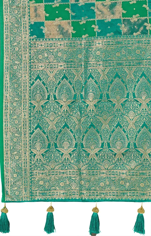 Manohari_Womens_Most_Trendy_Banarasi_Satin_Silk_Woven_Aqua_Green_Saree_With_Heavy_Jacquard_Work_Saree_With_Blouse_Piece