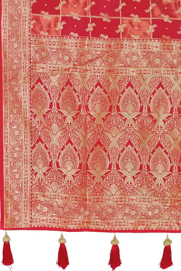 Manohari_Womens_Most_Trendy_Banarasi_Satin_Silk_Woven_Vibrant_Red_Saree_With_Heavy_Jacquard_Work_Saree_With_Blouse_Piece