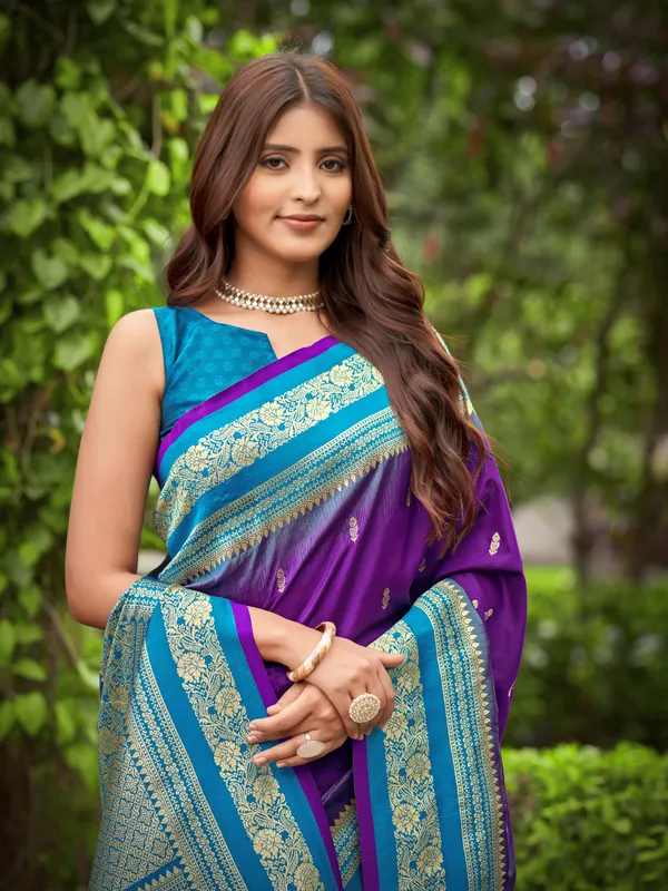 Manohari_Womens_Most_Trendy_Banarasi_Satin_Silk_Woven_Dark_Purple_And_Blue_Saree_With_Heavy_Jacquard_Work_Saree_With_Blouse_Piece