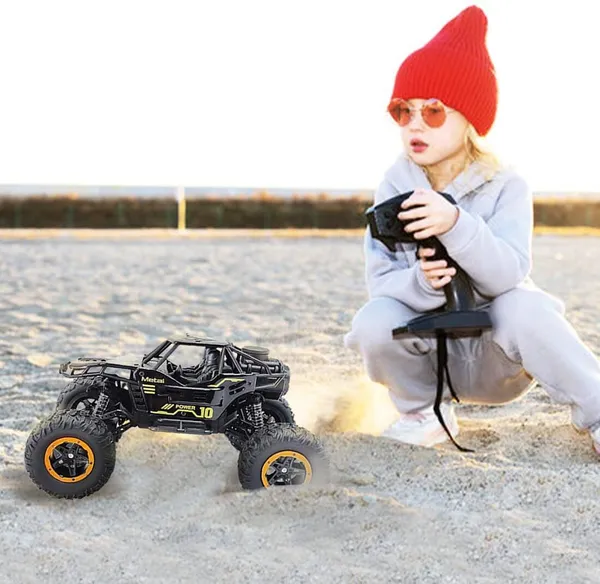Remote_Control_Car_For_Kids_With_Mist_Smoke_Effect_Monster_Truck_For_Boys_&Girls_(Black)