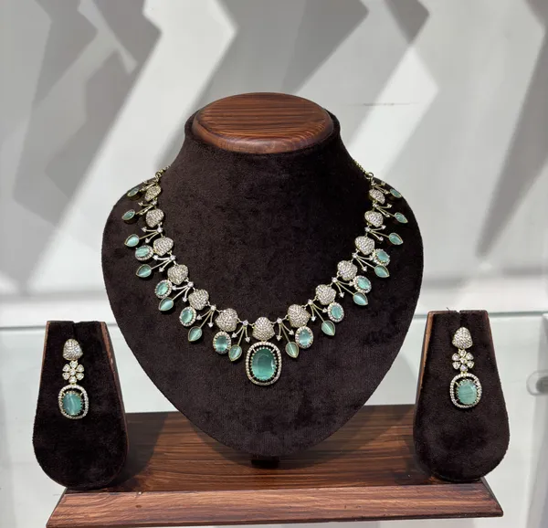Mint_Green_Stone_Silver-Toned_Necklace_And_Earrings_Jewelry_Set