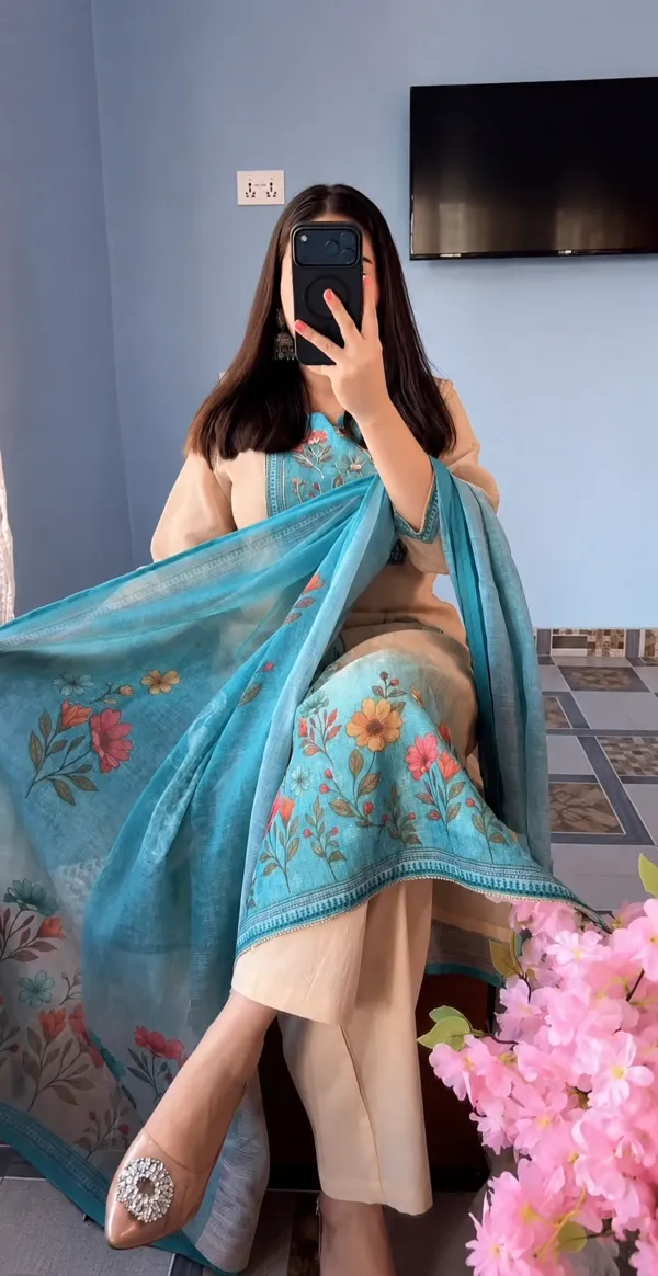 Beige_Cotton_Printed_Kurta_Set_with_Turquoise_Floral_Dupatta_(3-Piece)