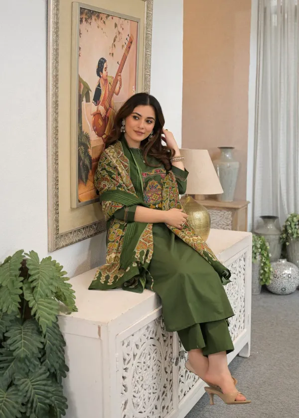 Forest_Green_Embroidered_Kurta_Set_with_Printed_Dupatta_|_Ethnic_Cotton_Blend_Suit_for_Women