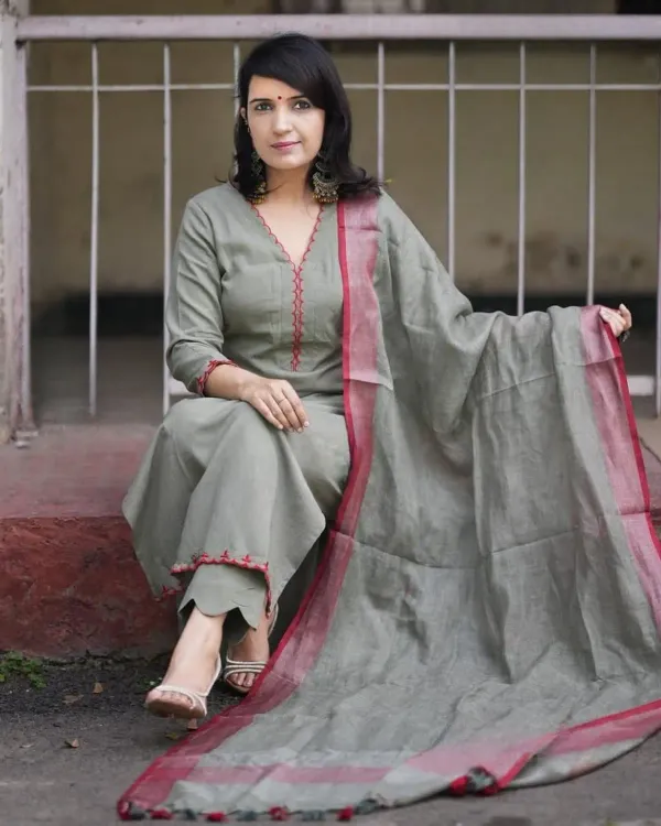 Sage_Grey_Cotton_Kurta_Set_with_Contrast_Red_Border_Dupatta_|_Straight_Fit_Ethnic_Wear_for_Women