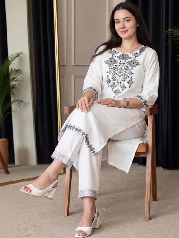 Women's_White_Cotton_Embroidered_Kurta_Set_with_Straight_Pants_|_Elegant_Ethnic_Wear