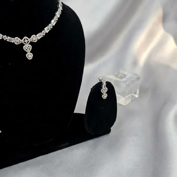 Elegant_Silver_Toned_Body_Chain_Jewelry_Set