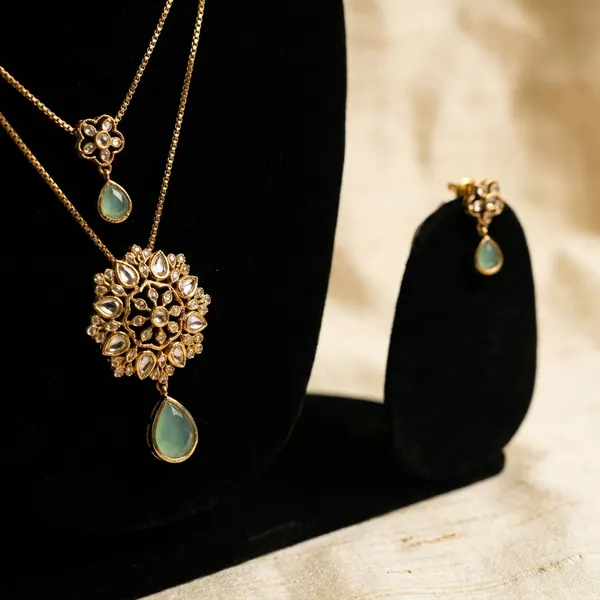 Antique_Gold_Floral_Statement_Body_Chain_Necklace_With_Green_Stone_Accents
