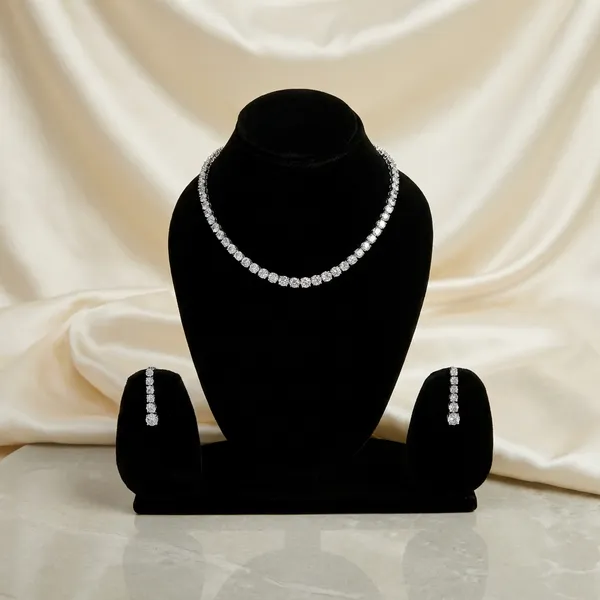 Elegant_Silver_Tone_Crystal_Necklace_Set_With_Earrings