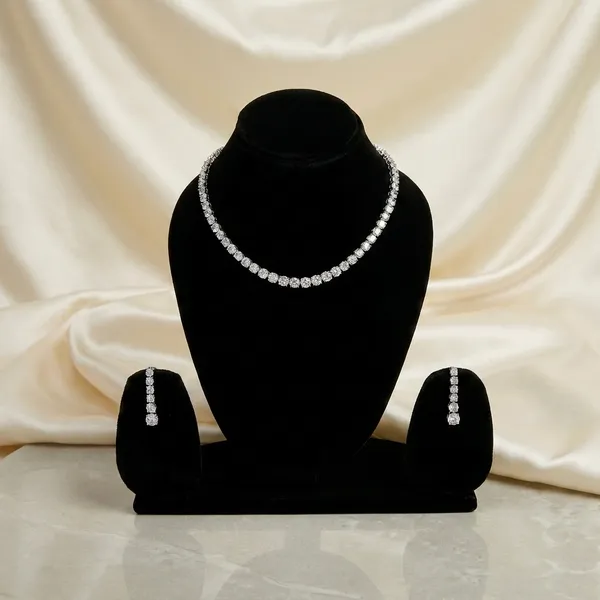 Elegant_Silver_Tone_Crystal_Necklace_Set_With_Earrings