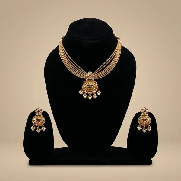 Antique_Gold_Peacock_Motif_Necklace_With_Matching_Earrings