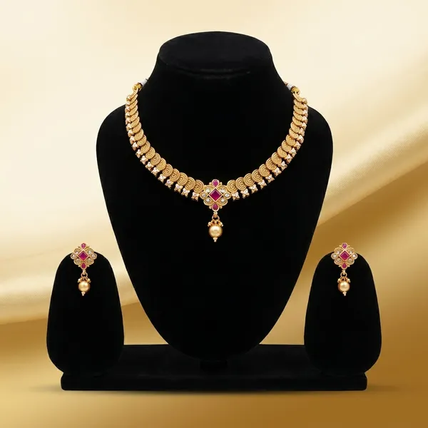 Traditional_Gold_Toned_Ruby_Studded_Bracelet