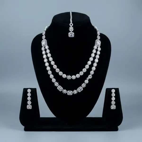 Elegant_Multi_Layered_Crystal_Necklace_With_Matching_Earrings_Set