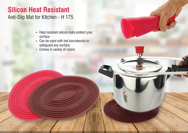 Silicon_Heat_Resistant_AntiSlip_Mat_For_Kitchen_Set_Of_2