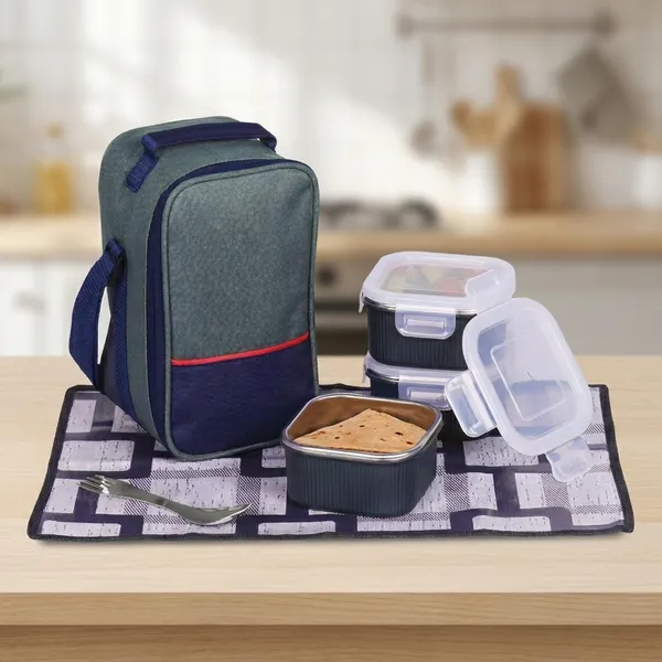 Zippy_Square_Lunch_Box_Bag_With_3_Stainless_Steel_Containers_Fork_Spoon_&_Table_Mat