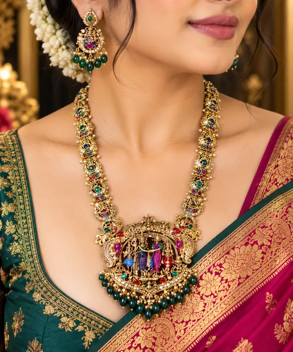 Peacock_Design_Jhumka_Earrings