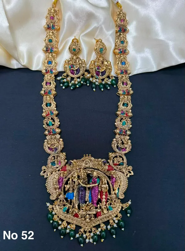 Peacock_Design_Jhumka_Earrings