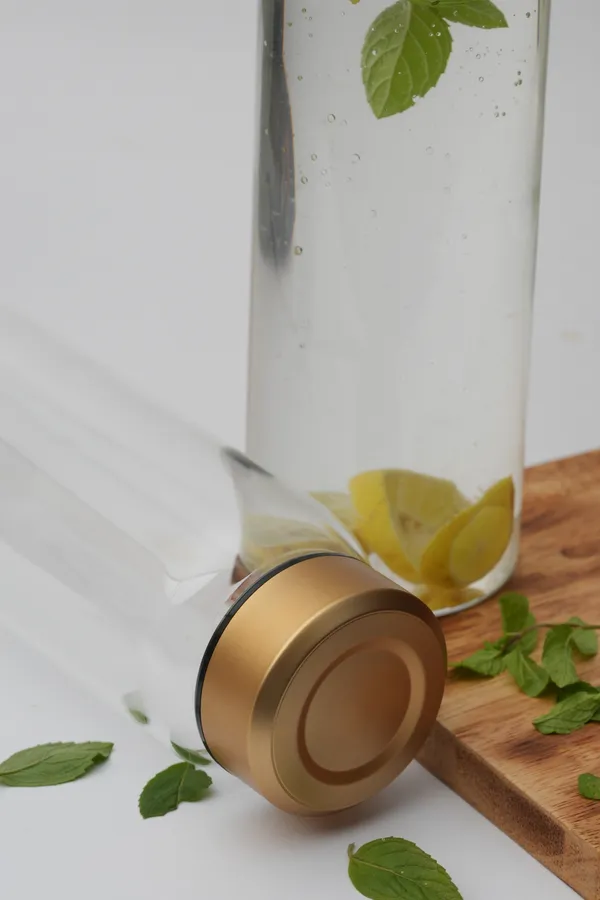 Premium_Borosilicate_Glass_Bottle_1_Litre