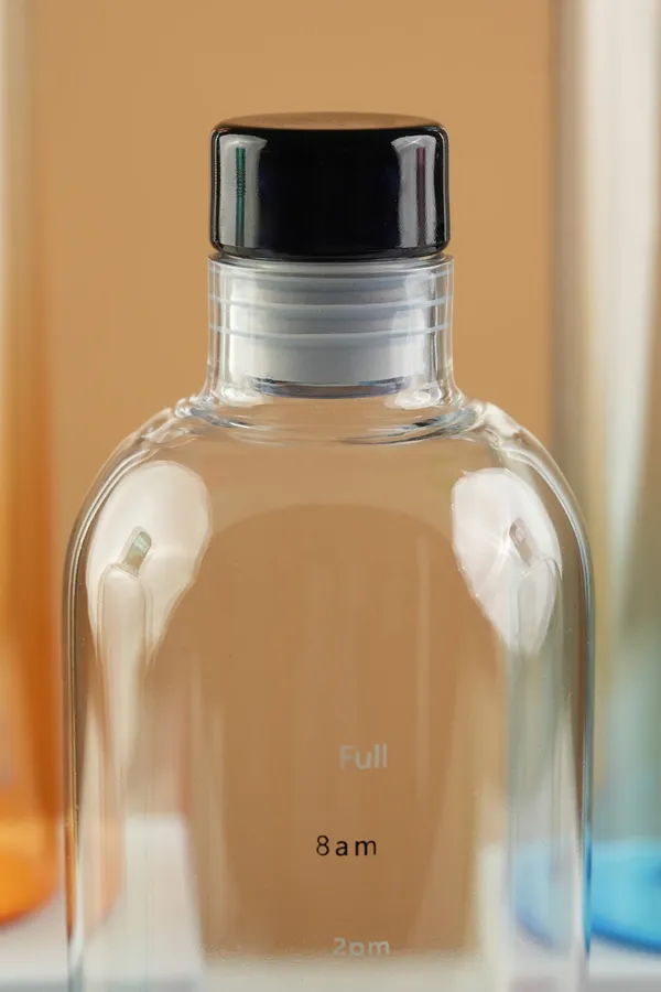 Moments_Glass_Bottle_700Ml_Black