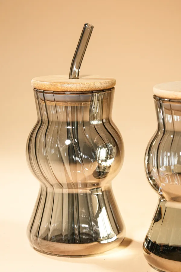 Smoke_Wave_Glass_Tumbler_With_Wooden_Lid_Glass_Straw_Set_Of_2_480Ml