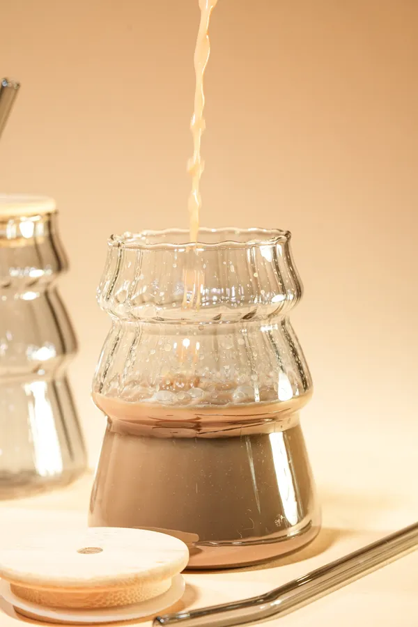 Smoke_Ripple_Glass_Tumbler_With_Wooden_Lid_Glass_Straw_Set_Of_2_480Ml