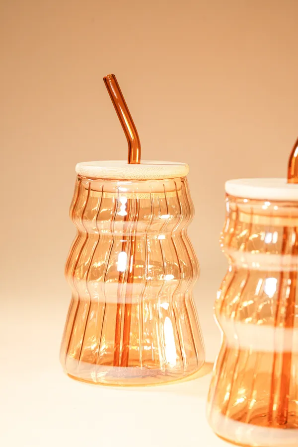 Amber_Ripple_Glass_Tumbler_With_Wooden_Lid_Glass_Straw_Set_Of_2_480Ml