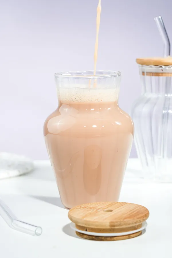 Vase_Glass_Tumbler_With_Wooden_Lid_Glass_Straw_Set_Of_2_450Ml