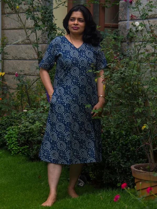 Navy_Blue_Warli_Tribal_Print_A-Line_Midi_Dress_with_Short_Sleeves