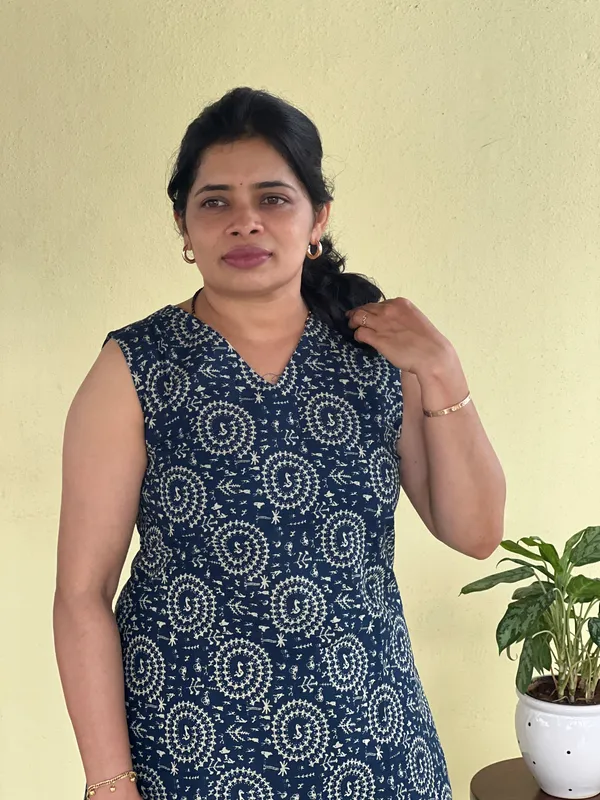 Navy_Blue_Warli_Tribal_Print_Sleeveless_V-Neck_Top