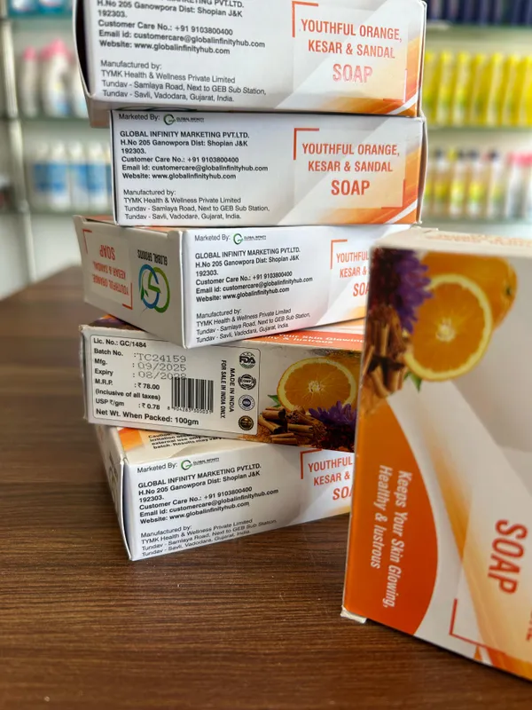 Youthful_Orange_Kesar_And_Sandal_Soap_-_100Gm