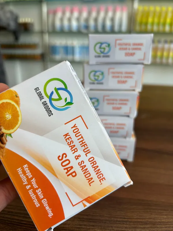 Youthful_Orange_Kesar_And_Sandal_Soap_-_100Gm